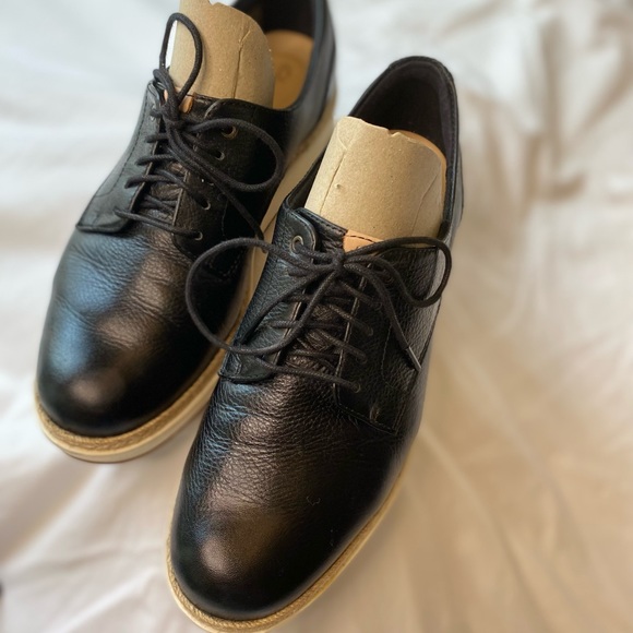 Clarks Shoes - Clarks Artisan Black Leather Loafer